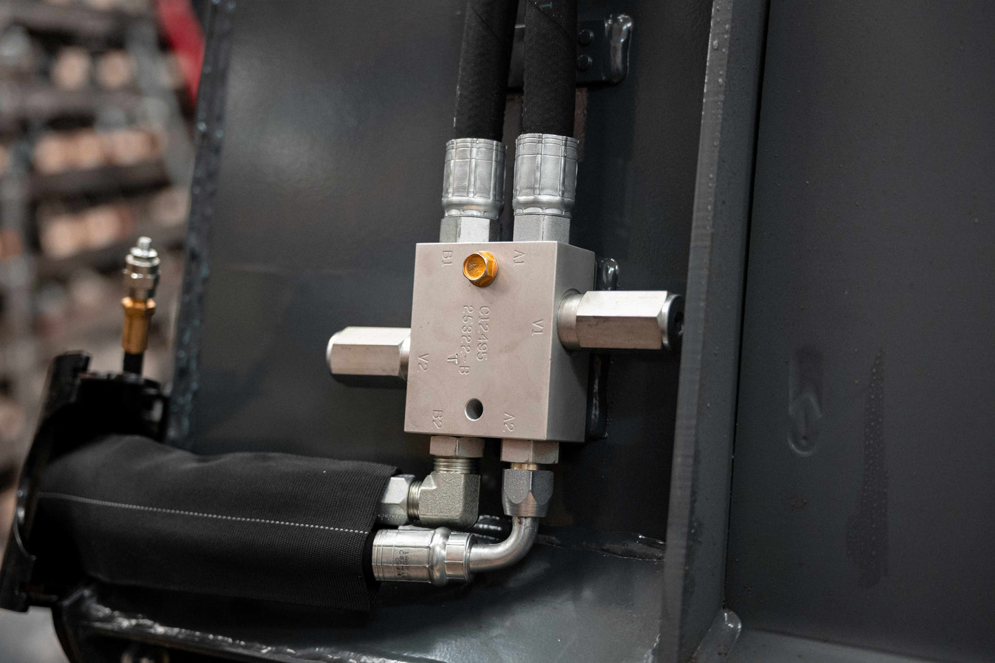 Hydra Bucket Relief Valve
